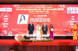 ths tam ly bui ngat huong   nguoi mang trai tim va tam nhin den cac tre em co nhu cau dac biet noi rieng va tre em viet nam