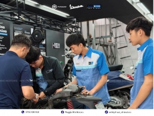 nhi motors   tu su dam me vespa den dai ly uy quyen chinh hang piaggio