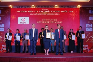 myone duoc vinh danh top 5 thuong hieu may mac dong phuc uy tin   chat luong quoc gia viet nam